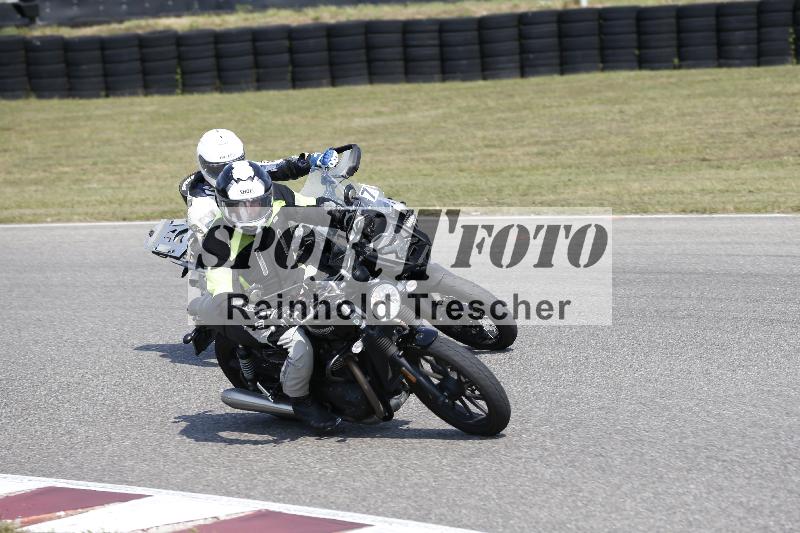 /Archiv-2025/49 26.08.2025 Cornu Master School ADR/gruen-vert/53